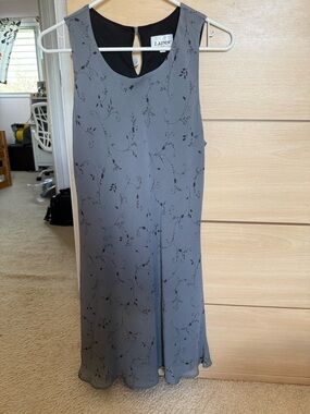 Lapis Gray Sleeveless Midi Dress with Black Vine Print